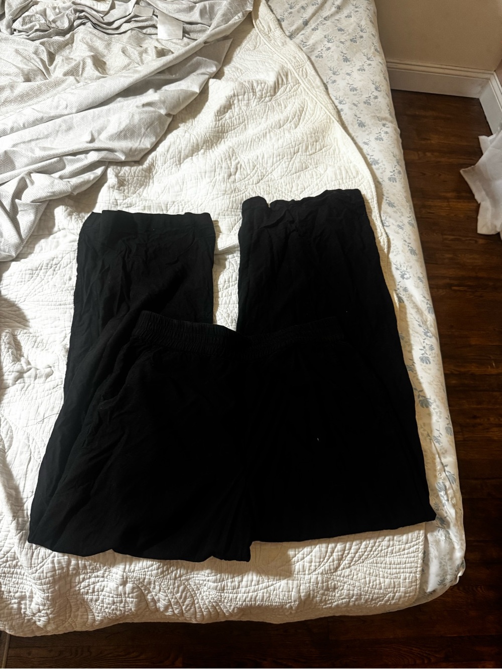 Marine Layer Wide Leg Pants in Black